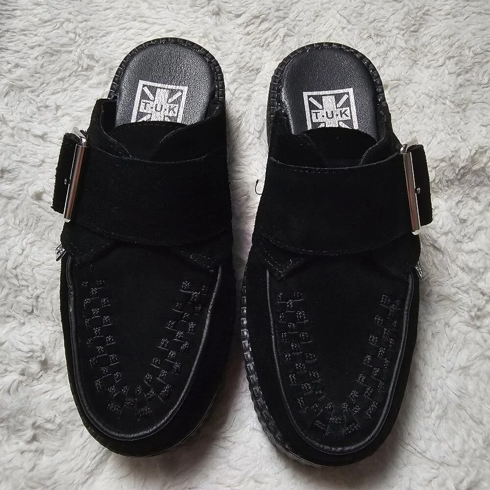 T.U.K. Black Suede Creeper Mule Platform Buckle Size 7 - Picture 2 of 6